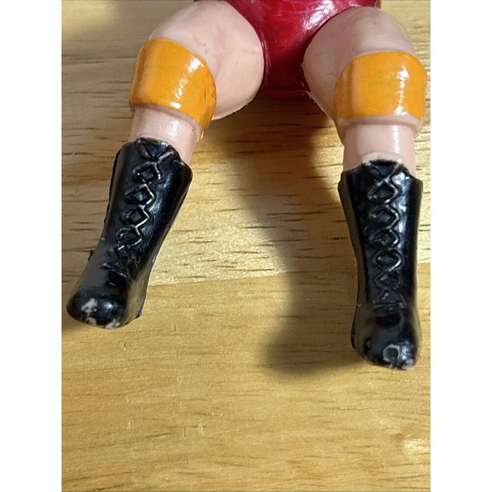Lot Of 2 KO THUMB WRESTLER Action Figure Hogan 1980s Vintage Wrestling Figures